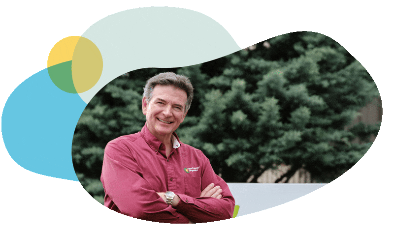 A business owner with a ShareBuilder 401k plan